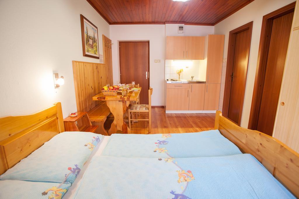 Apartments Lovec Cerkno Exteriér fotografie